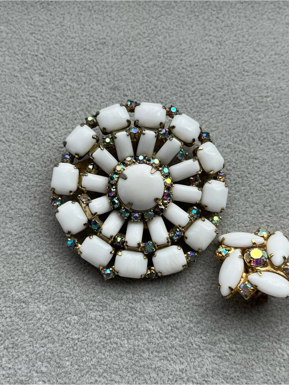 Vintage Milk Glass Rhinestone Brooch Earring Set